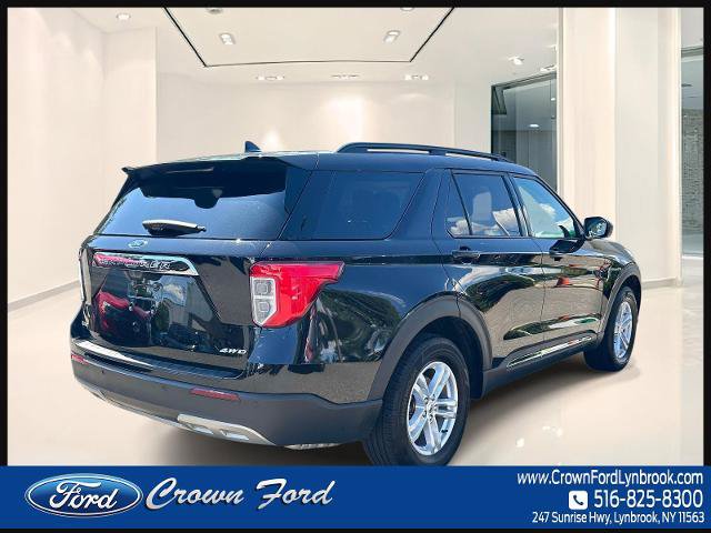 Certified 2023 Ford Explorer XLT w/ Equipment Group 202A AWD/4WD image 4