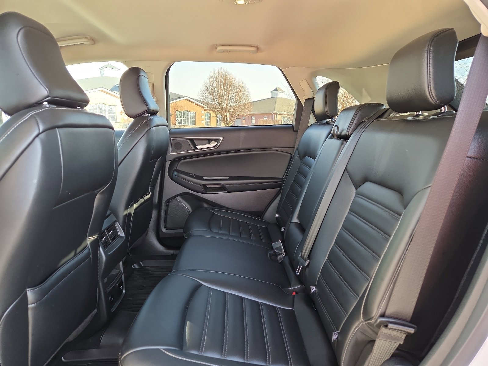 Certified 2022 Ford Edge SEL w/ Convenience Package image 10