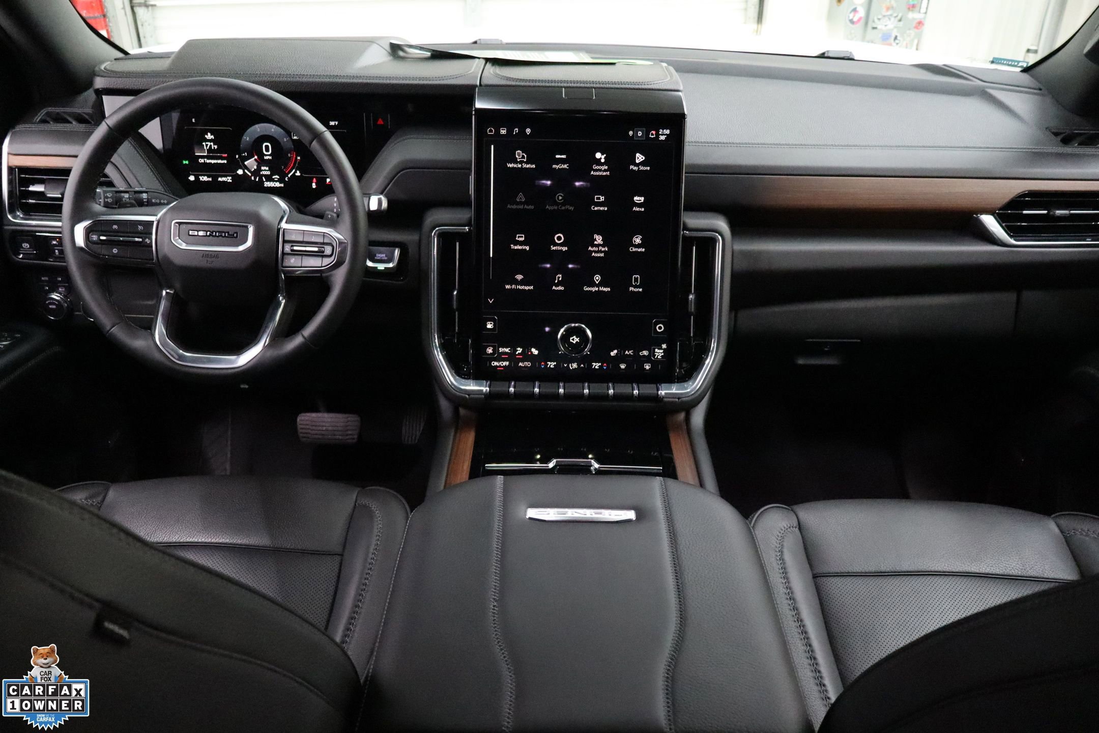 Used 2025 GMC Yukon Denali image 39