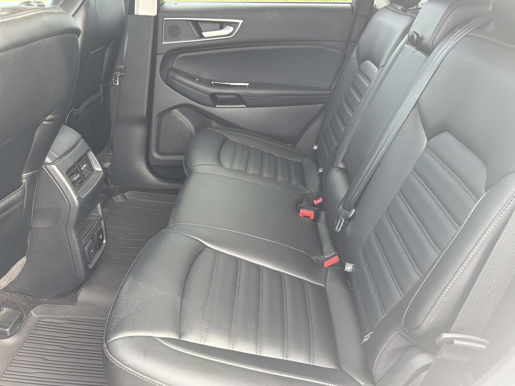 Certified 2020 Ford Edge SEL w/ Convenience Package AWD/4WD image 15