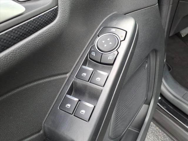 Certified 2025 Ford Escape ST-Line image 9