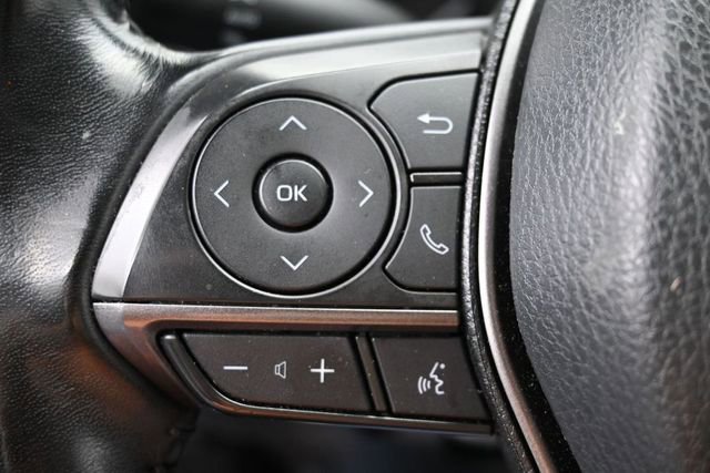 Used 2022 Toyota Camry SE FWD image 18
