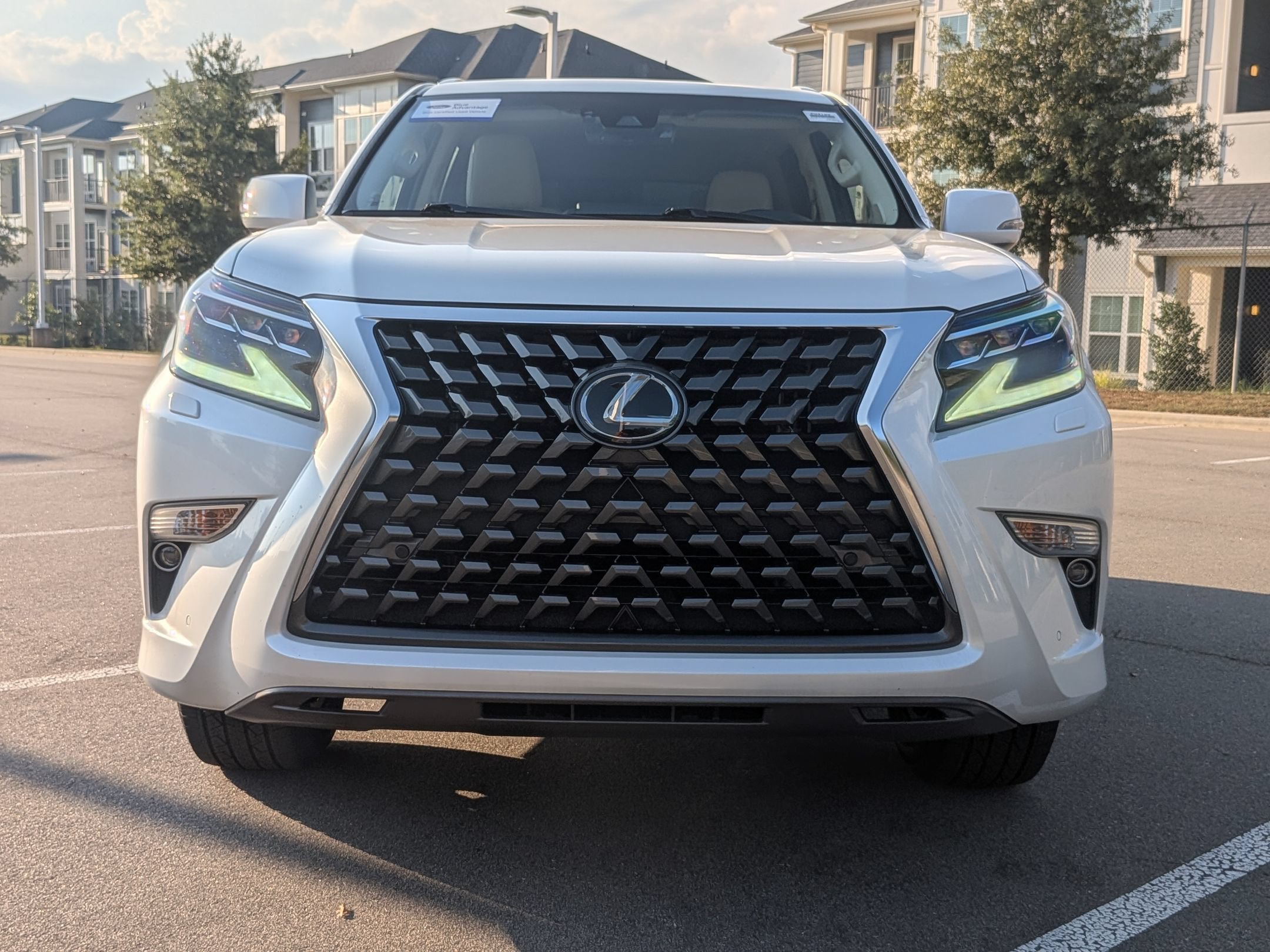 Used 2023 Lexus GX 460 Premium w/ Premium Package AWD/4WD image 9
