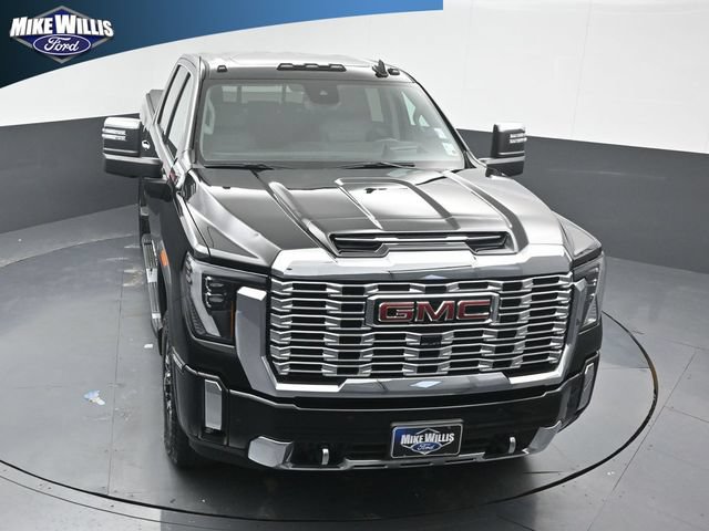 Used 2024 GMC Sierra 2500 Denali w/ Technology Package AWD/4WD image 10
