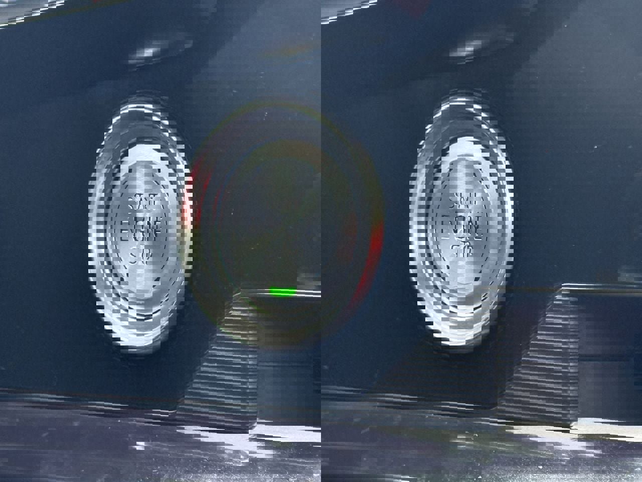 Used 2025 Chevrolet Corvette Stingray Preferred Cpe w/ Stealth Interior Trim Package image 22