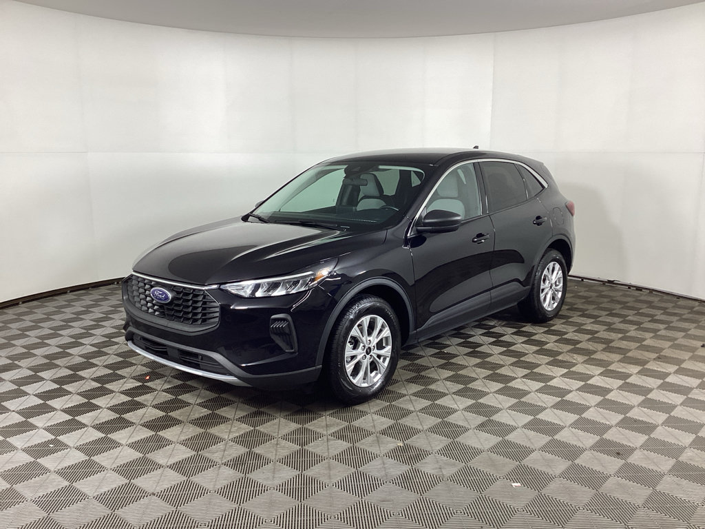 Certified 2023 Ford Escape Active AWD/4WD image 5