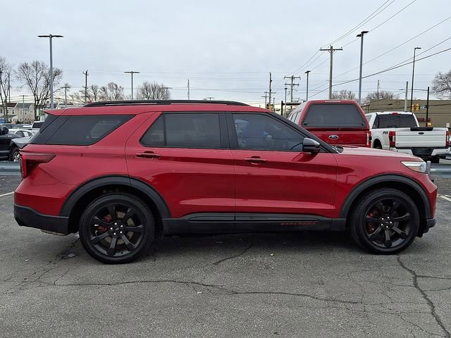 Certified 2020 Ford Explorer ST w/ ST Street Pack image 2