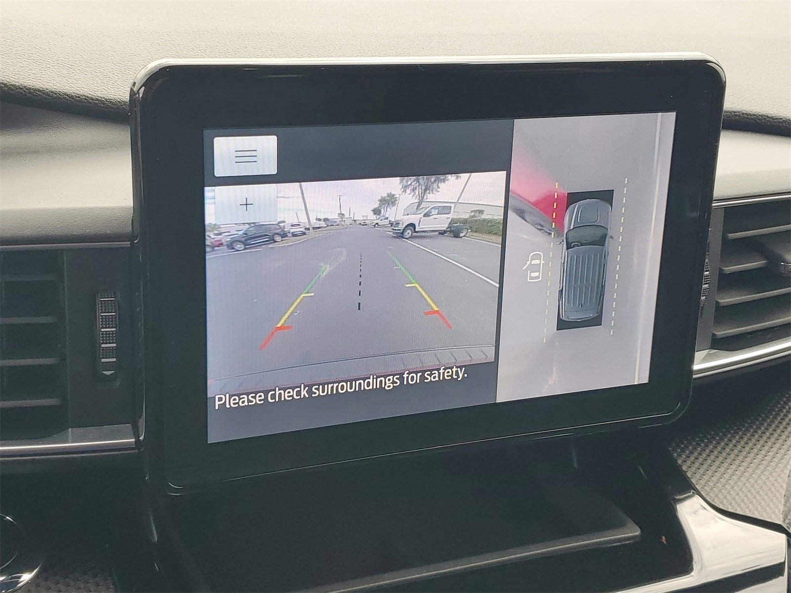 Certified 2023 Ford Explorer ST-Line w/ Class IV Trailer Tow Package image 26