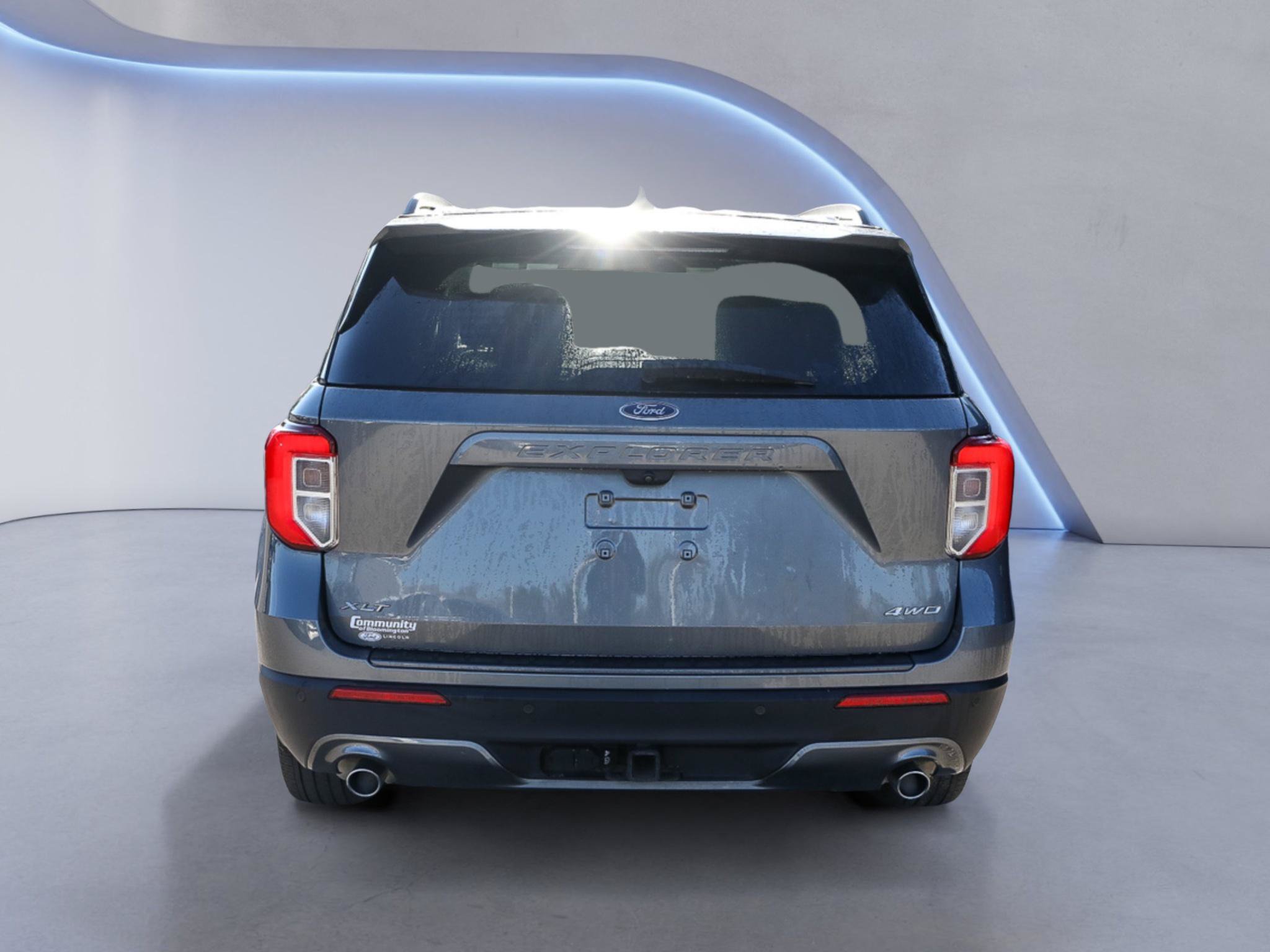 Certified 2023 Ford Explorer XLT w/ Equipment Group 202A AWD/4WD image 9