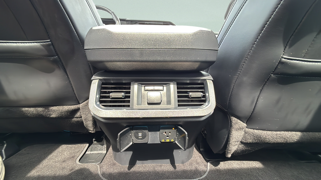Certified 2025 Ford F150 Platinum w/ Equipment Group 702A High AWD/4WD image 25