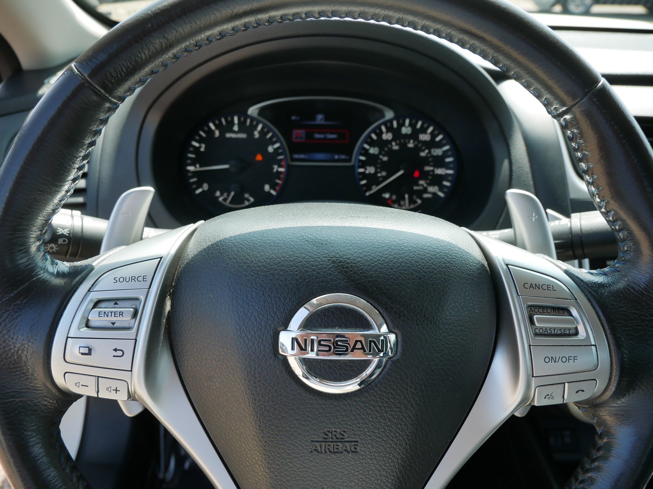 Used 2017 Nissan Altima 2.5 SR FWD image 25