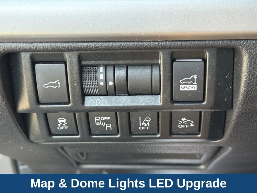 Used 2018 Subaru Outback 2.5i Limited AWD/4WD image 18