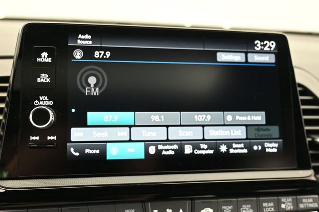 Used 2025 Honda Odyssey Sport-L image 19