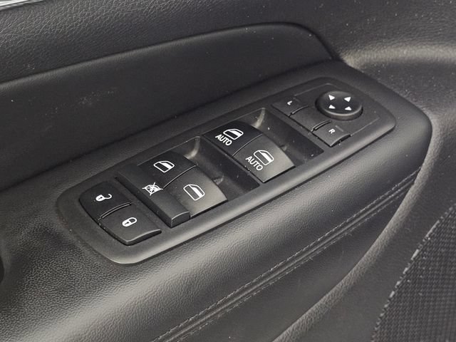 Used 2018 Jeep Grand Cherokee Limited AWD/4WD image 24