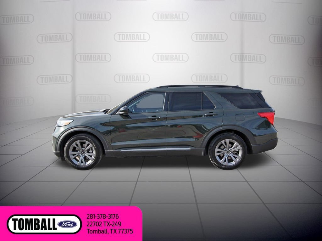 Certified 2024 Ford Explorer XLT w/ Equipment Group 202A RWD image 5