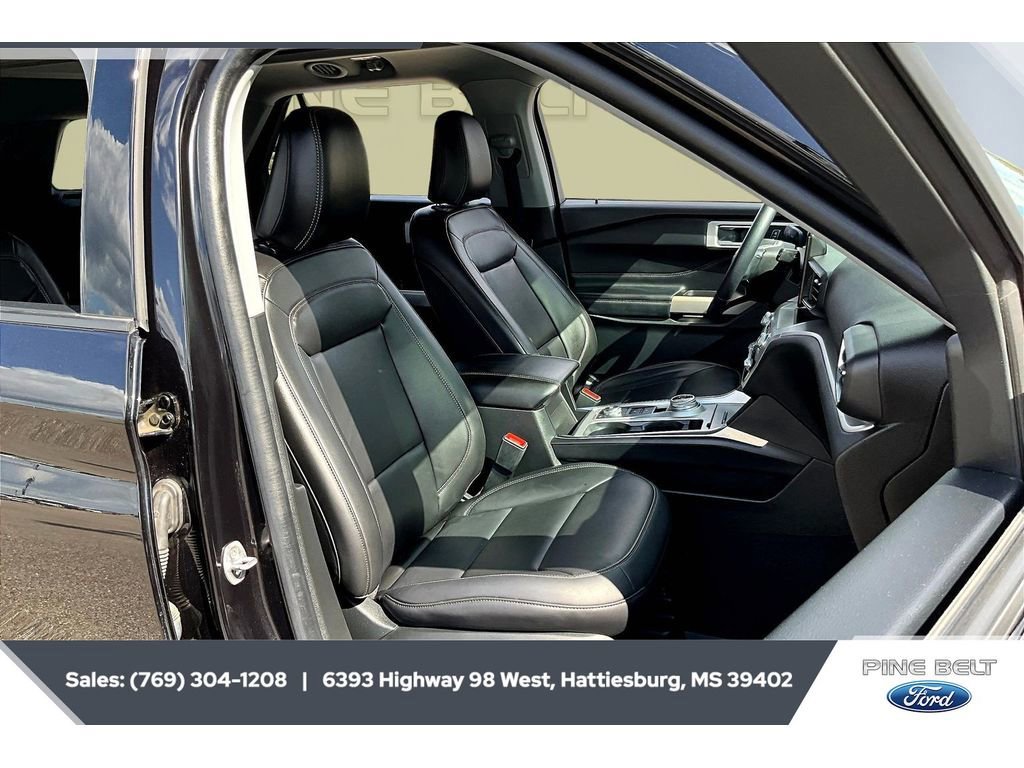 Certified 2023 Ford Explorer XLT w/ Equipment Group 202A image 8