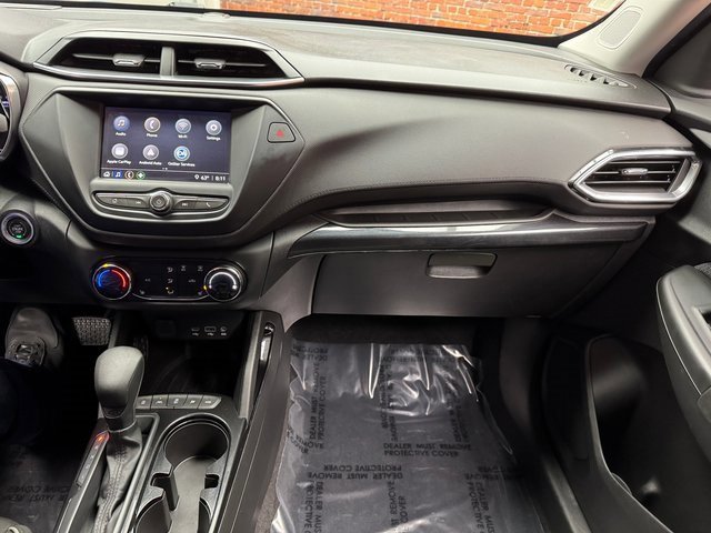 Used 2021 Chevrolet TrailBlazer LT w/ Driver Confidence Package image 18