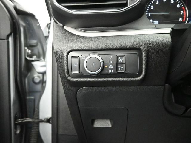 Certified 2022 Ford Explorer XLT w/ Equipment Group 202A image 35