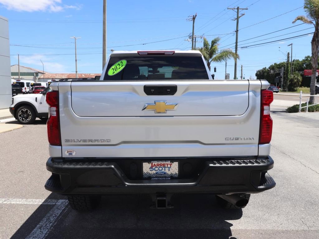 Used 2022 Chevrolet Silverado 2500 Custom w/ Custom Convenience Package image 4