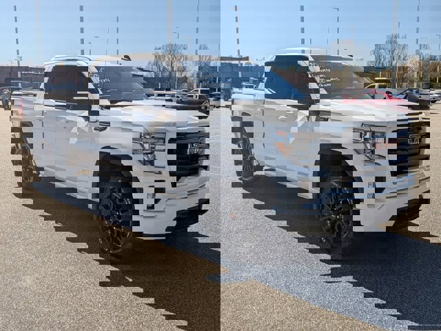 Used 2020 GMC Sierra 1500 Elevation w/ Elevation Value Package image 8