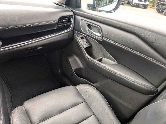 Used 2026 Nissan Rogue SL FWD image 18