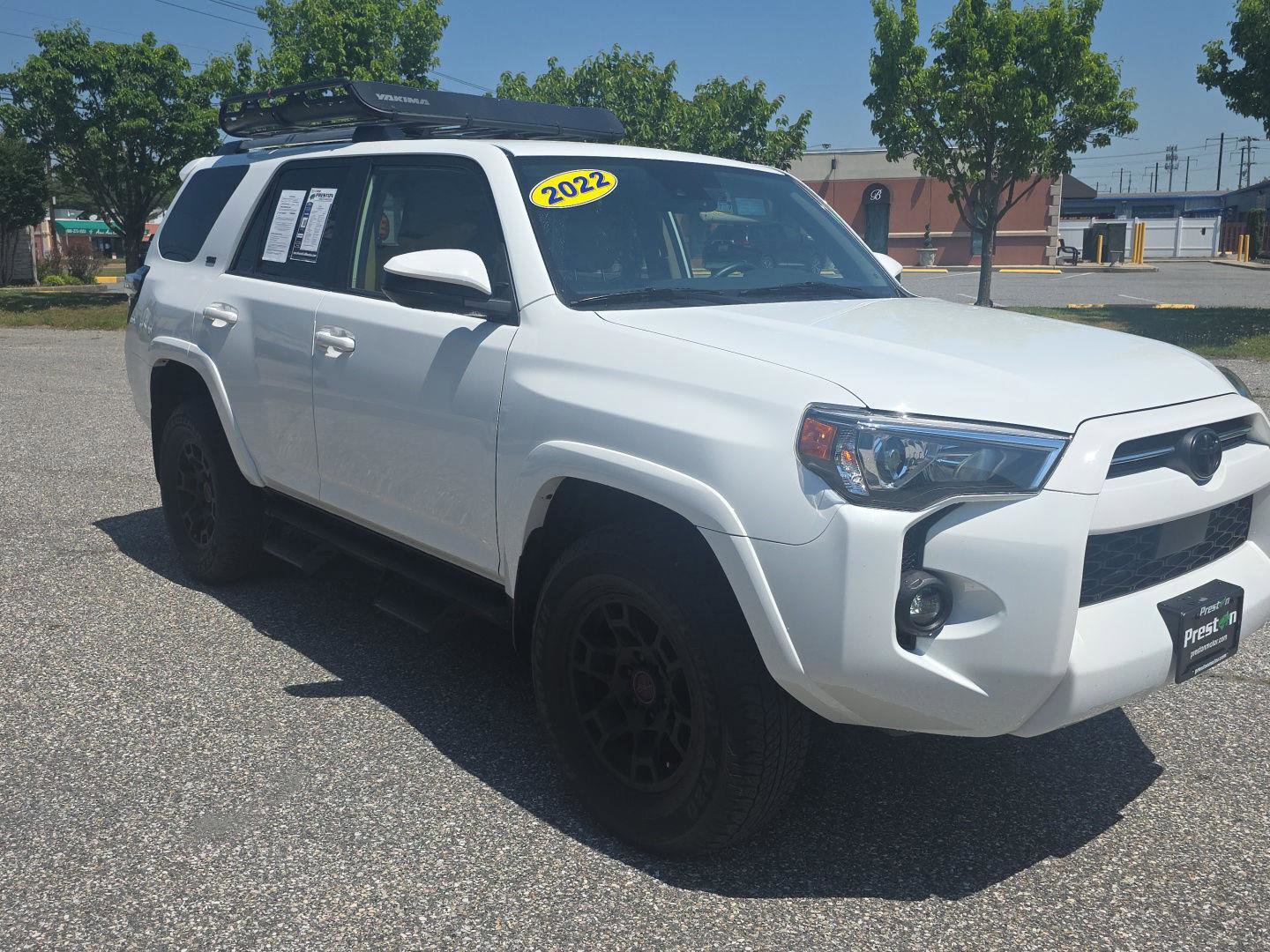 Used 2022 Toyota 4Runner SR5 w/ TRD Black Wheel Package (TMS) AWD/4WD image 8