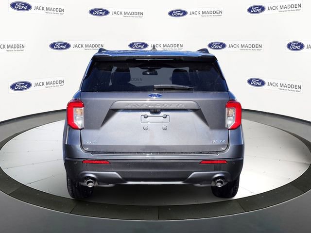 Certified 2023 Ford Explorer XLT w/ Equipment Group 202A image 3