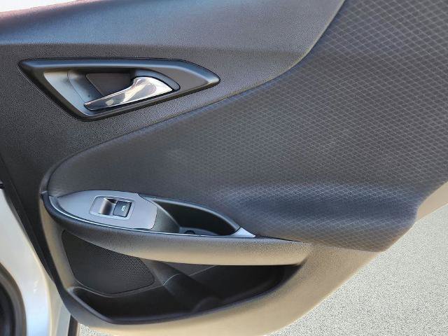 Used 2022 Chevrolet Malibu LT FWD image 25