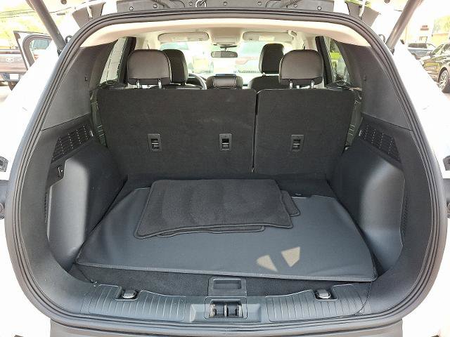 Certified 2022 Ford Escape SEL image 28