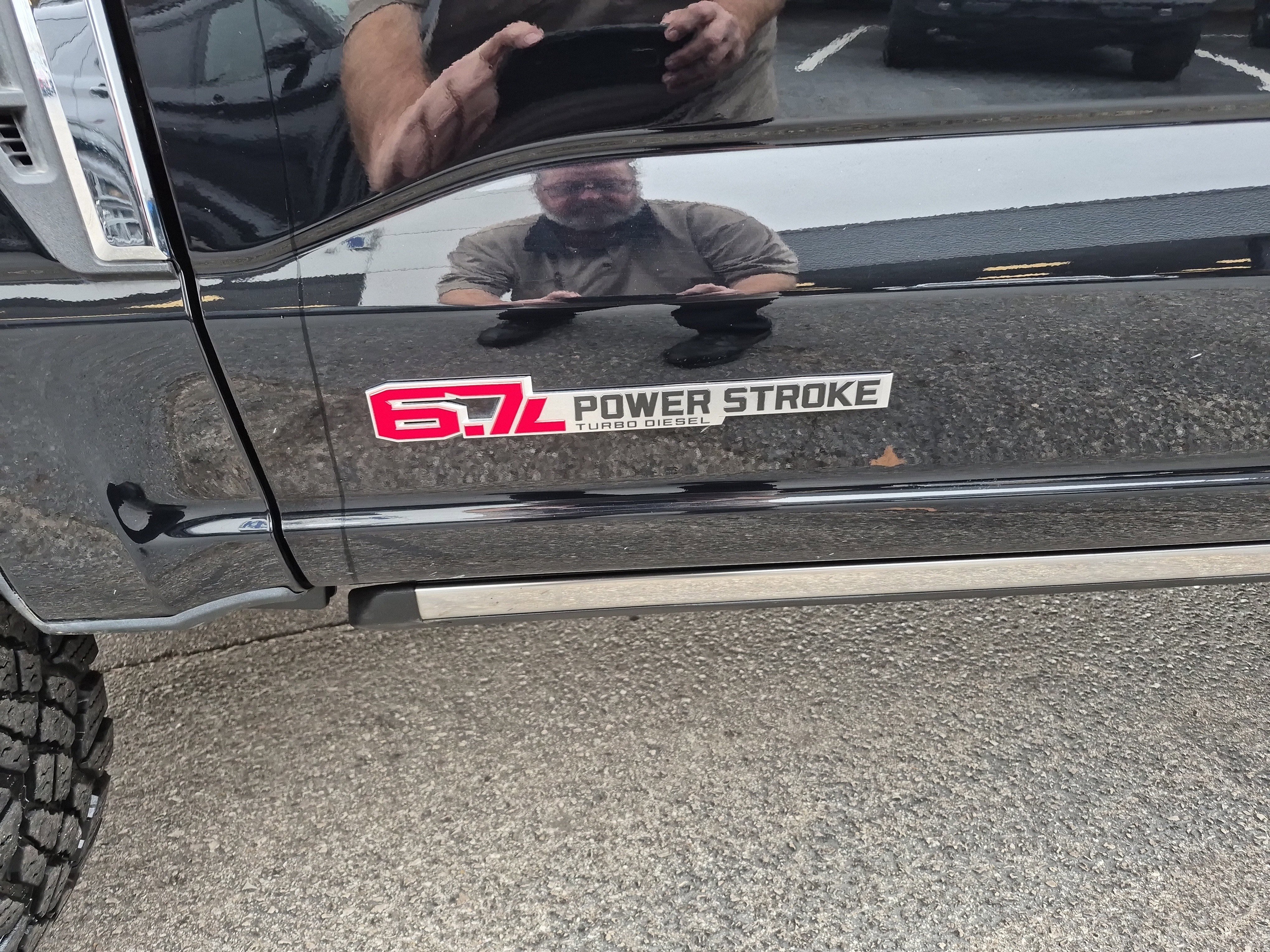 Certified 2024 Ford F250 Platinum w/ Tremor Off-Road Package image 12