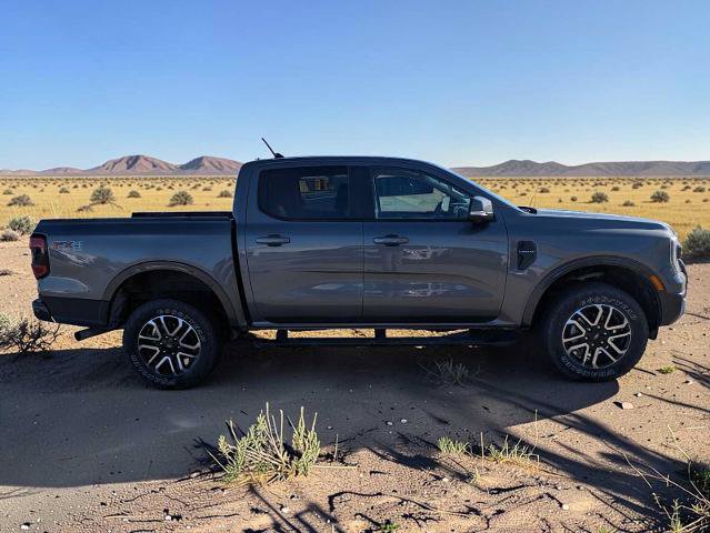 Certified 2024 Ford Ranger Lariat w/ FX4 Off-Road Package AWD/4WD image 6