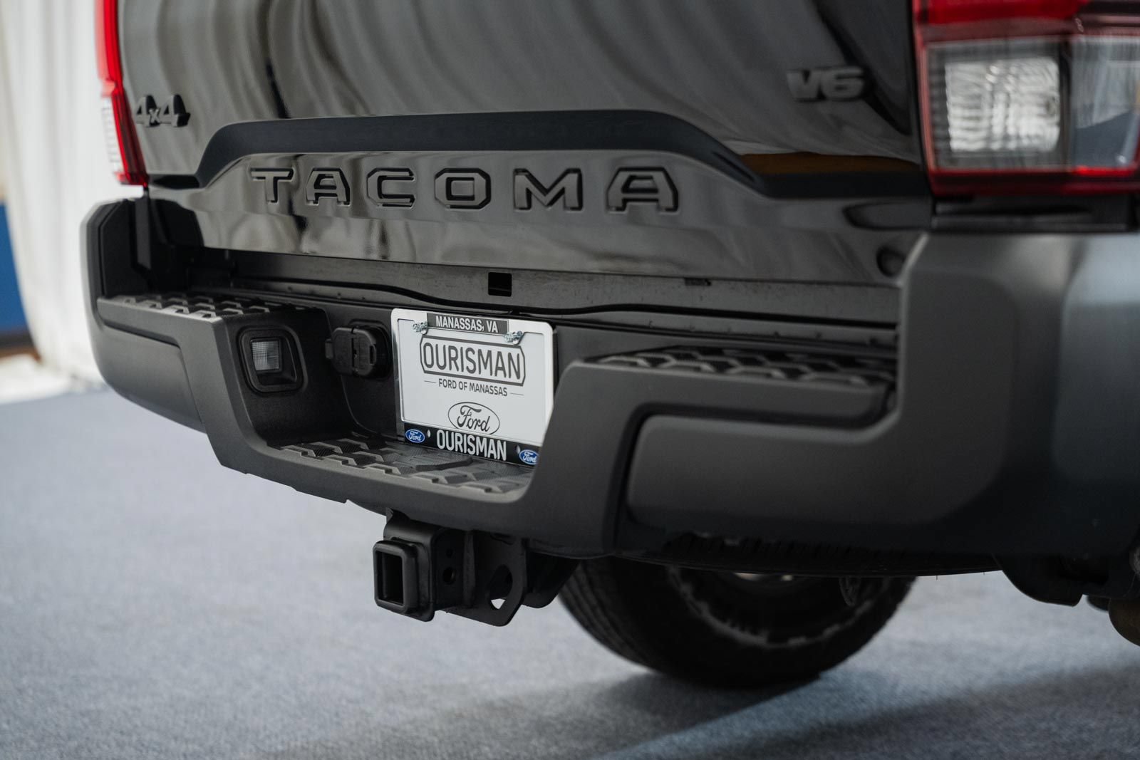 Used 2022 Toyota Tacoma SR5 AWD/4WD image 11