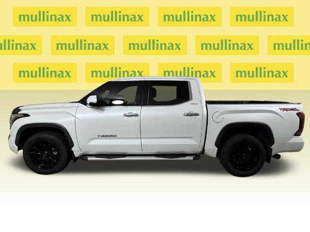 Used 2022 Toyota Tundra Limited image 2