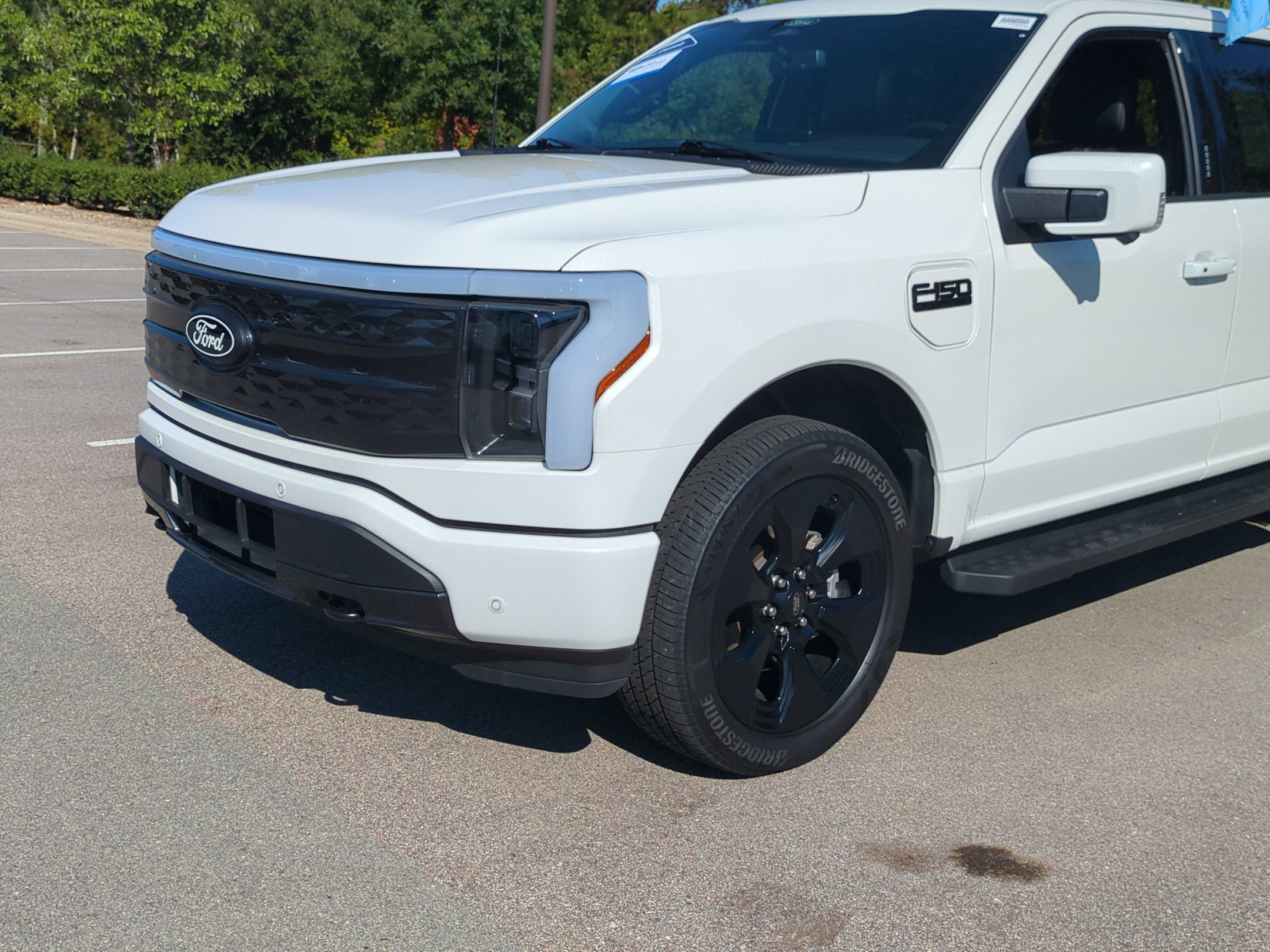 Certified 2025 Ford F150 Lightning Platinum w/ Dark Elements Package AWD/4WD image 10