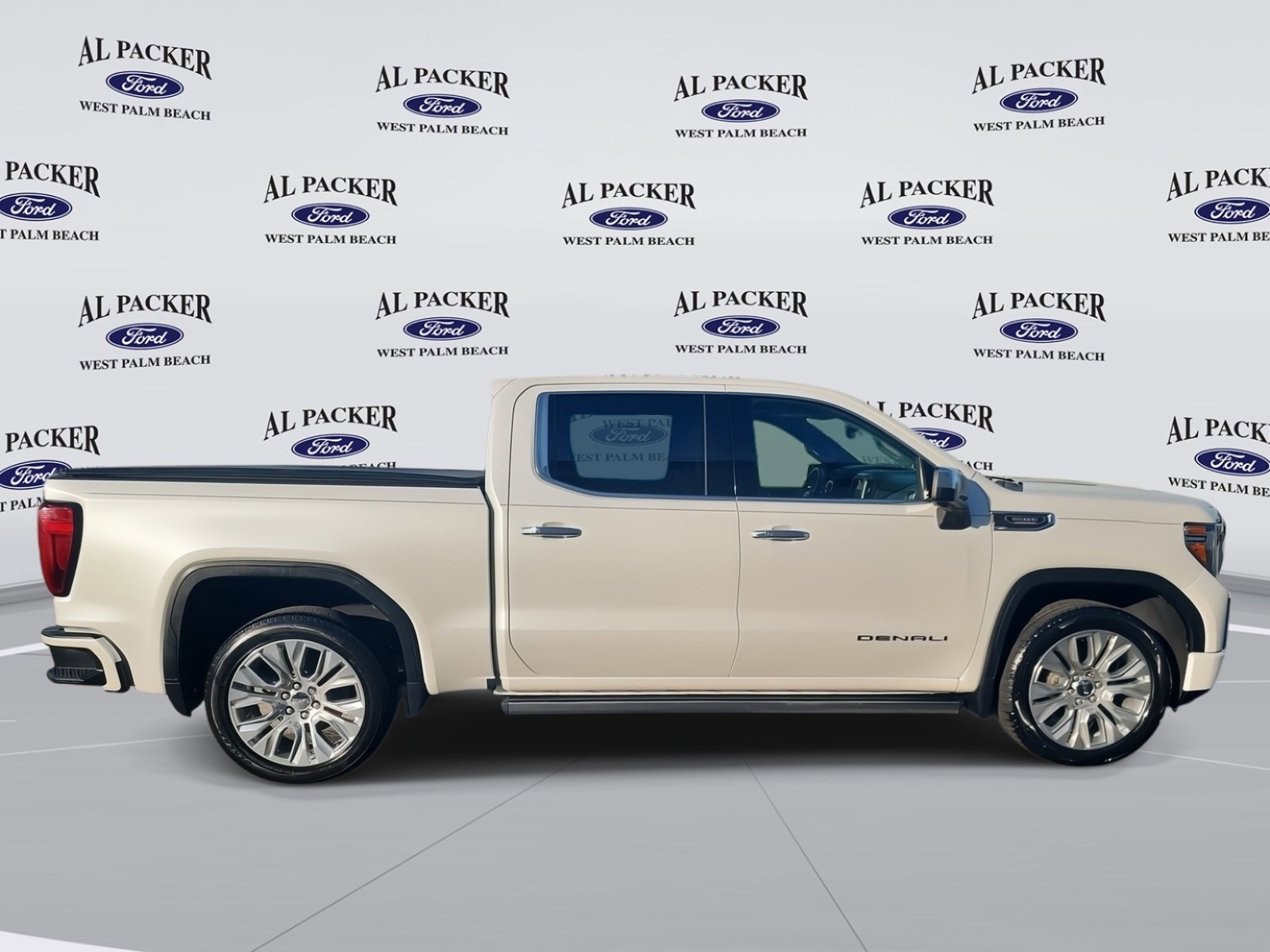 Used 2021 GMC Sierra 1500 Denali w/ Denali Ultimate Package image 6
