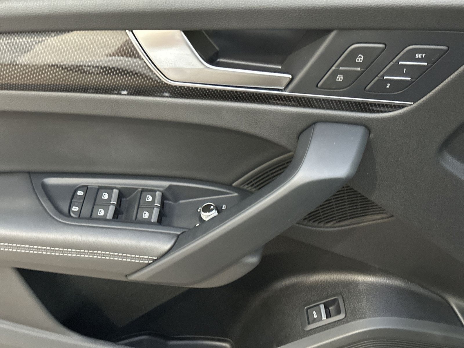Used 2023 Audi SQ5 Premium Plus w/ Premium Plus Package AWD/4WD image 16