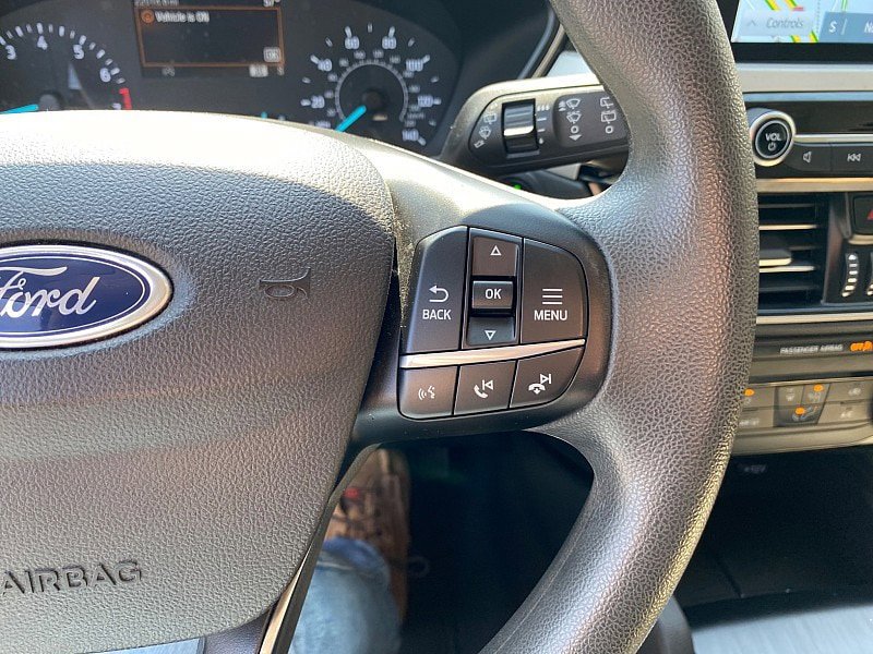 Certified 2022 Ford Escape SE AWD/4WD image 39