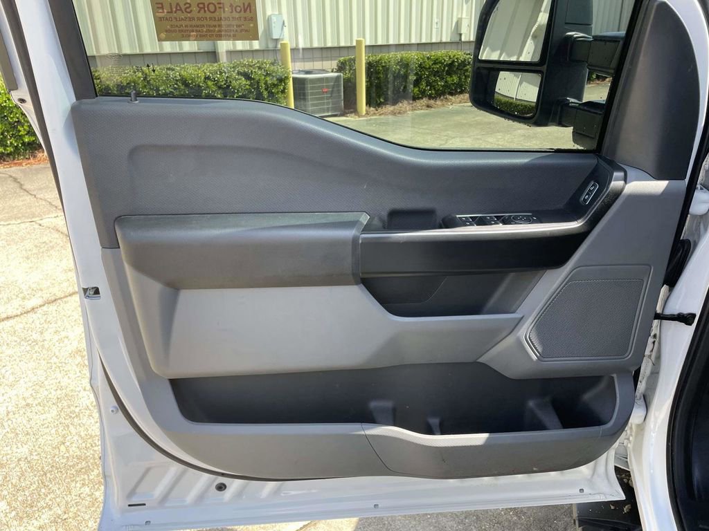 Certified 2025 Ford F150 XL w/ Tow/Haul Package AWD/4WD image 15