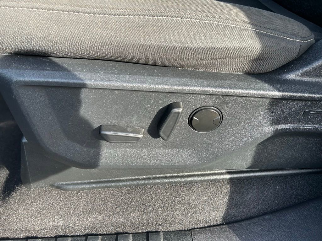 Certified 2023 Ford F150 XLT w/ Equipment Group 302A High image 18