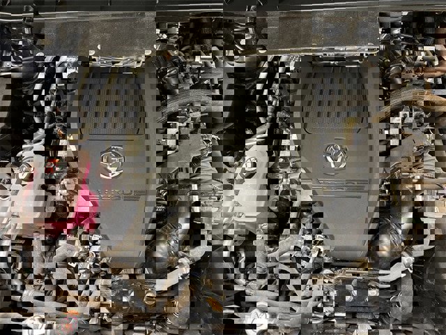 Used 2024 Toyota Highlander XLE image 12