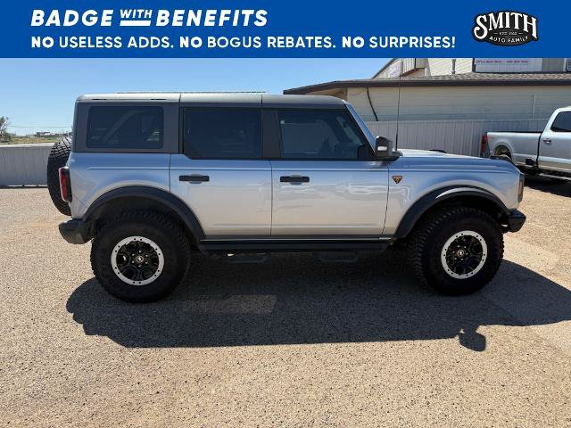 Certified 2024 Ford Bronco Badlands AWD/4WD image 3