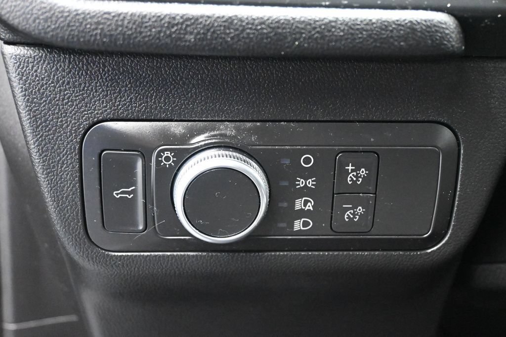 Certified 2022 Ford Escape SE w/ Convenience Package FWD image 12