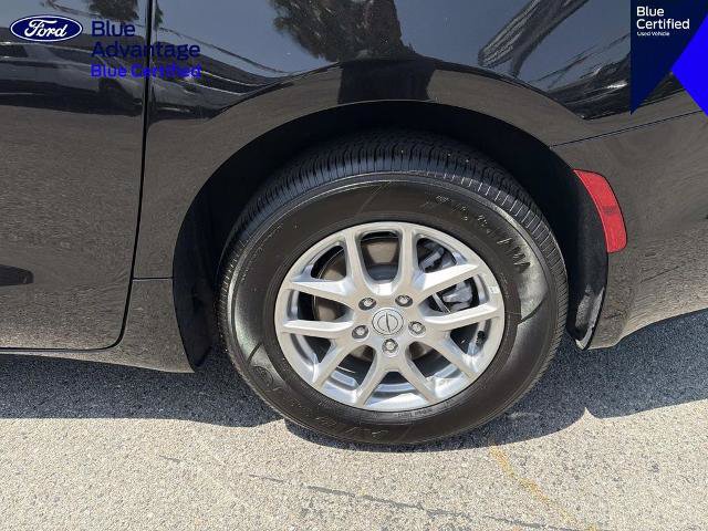 Used 2026 Chrysler Pacifica Select FWD image 9