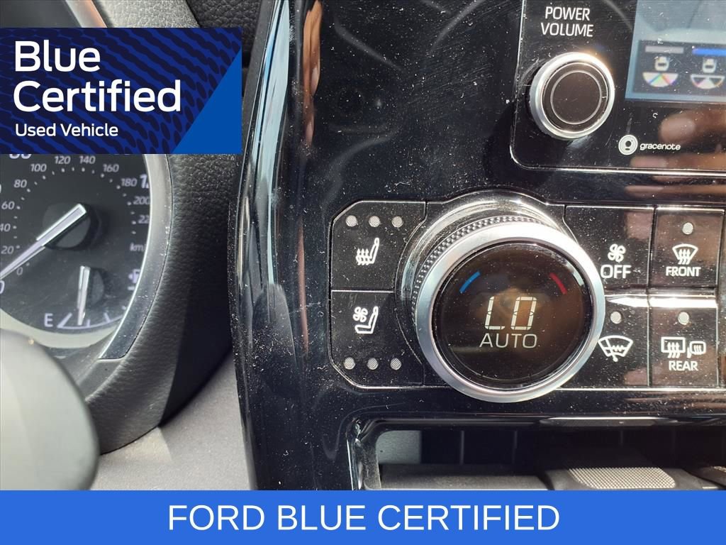 Used 2020 Toyota Highlander Limited FWD image 12