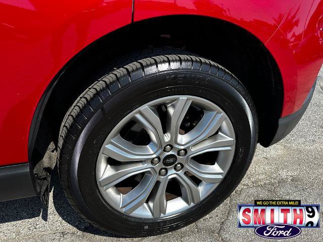 Certified 2024 Ford Edge Titanium AWD/4WD image 11
