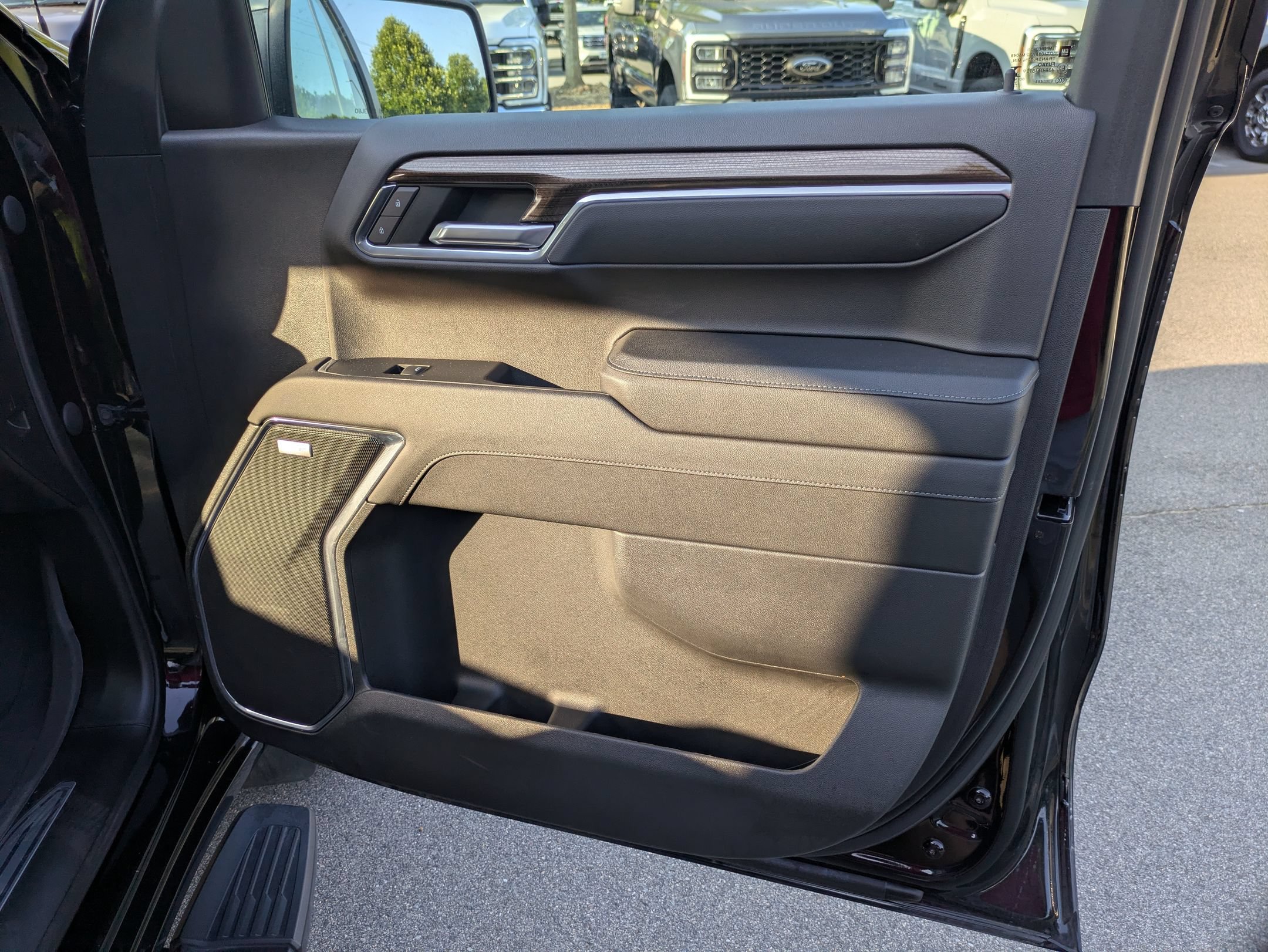 Used 2023 Chevrolet Silverado 1500 RST w/ Convenience Package II AWD/4WD image 44