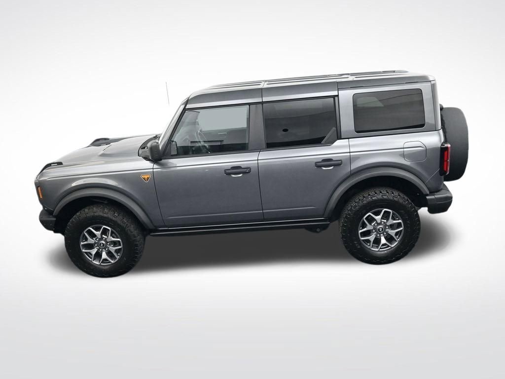 Certified 2025 Ford Bronco Badlands AWD/4WD image 32