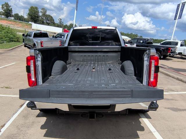 Certified 2023 Ford F450 Lariat w/ Lariat Ultimate Package AWD/4WD image 32