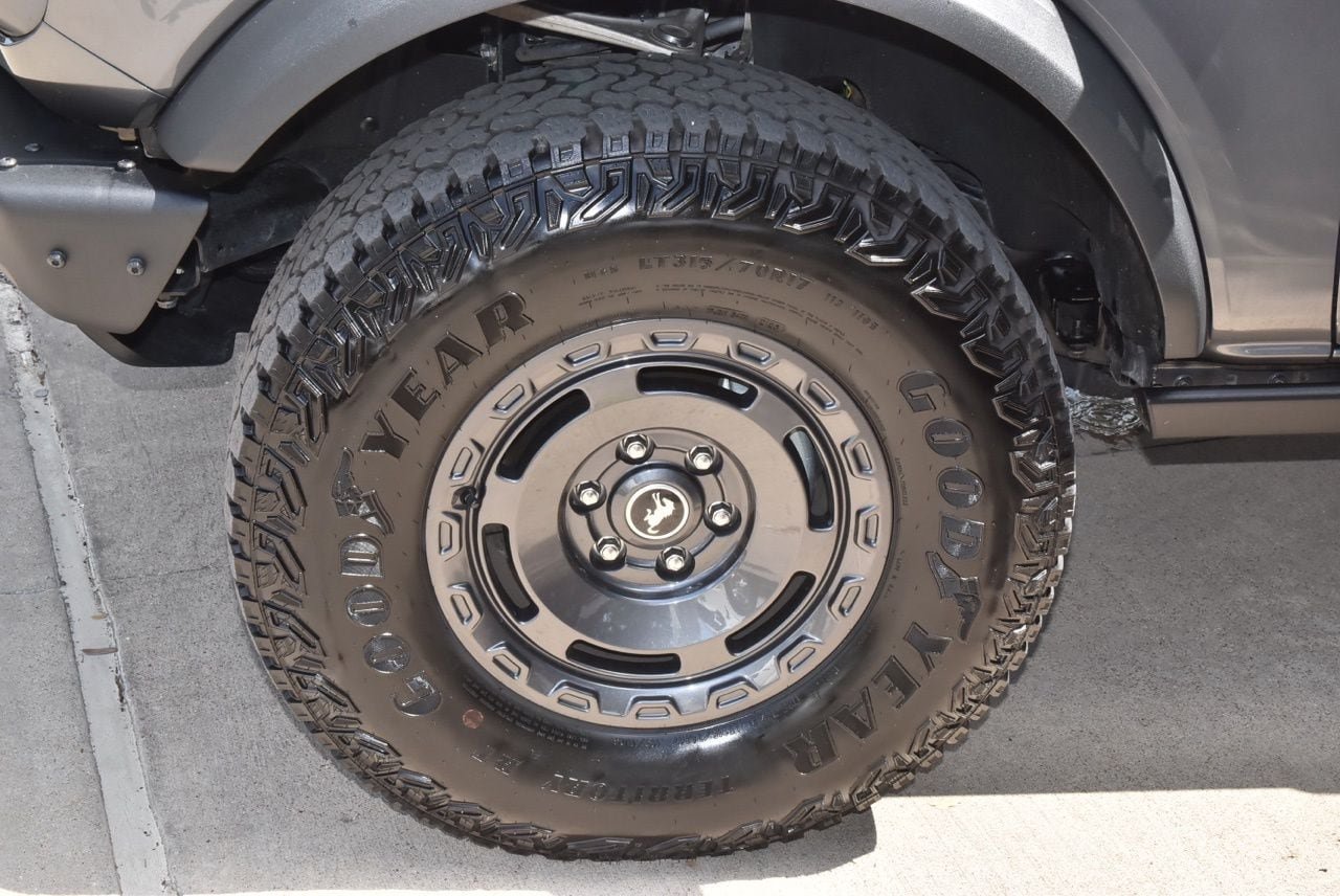 Certified 2025 Ford Bronco Badlands AWD/4WD image 47