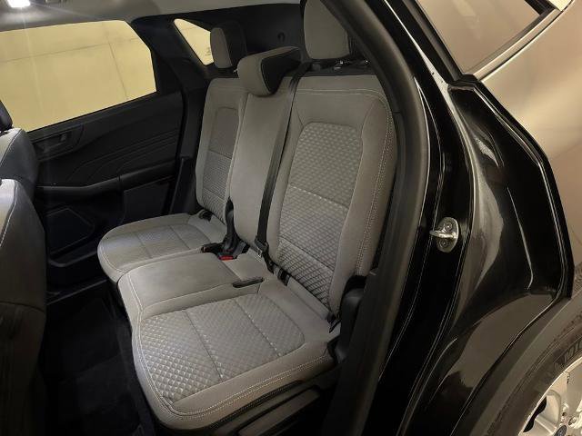 Certified 2022 Ford Escape SE image 28